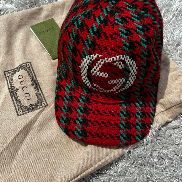 GUCCI TWEED HAT - Picture 2 of 13